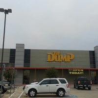 the dump furniture outlet southwest dallas 2700 ranch trail drive