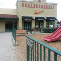 Photo taken at Hagerstown Premium Outlets by Ebony B. on 7/1/2013