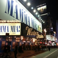 Broadhurst Theatre - Theater in New York