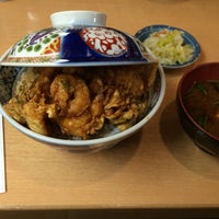 Photo taken at 天婦羅 天健 by Nao on 2/11/2016