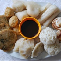 Pempek Ny. Kamto