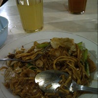 Warung Bakmi Penumping Bu Marni