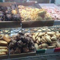 Photo taken at Clover Delicatessen by Scott H. on 1/13/2013