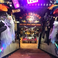 Halloween Adventure - Clothing Store in New York