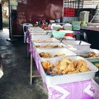 Kak Liza Corner Kampung Bahru 194 Visitors