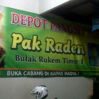 Depot Pangsit Mie Pak Raden