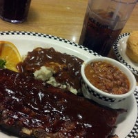 Salinas Black Bear Diner - 805 W Laurel Dr