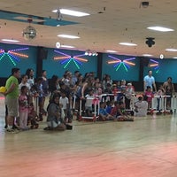 Holiday Skate Center - Skating Rink