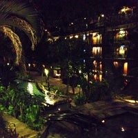 Photo taken at Siloso Beach Resort by Kaichi L. on 9/30/2013