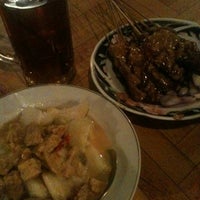 Sate Sapi & Lontong Sayur Pak Cipto