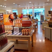 bath body works arden fair 2 tips from 398 visitors bath and body works fair oaks mall