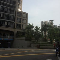 UE Square - Shopping Mall in Singapore