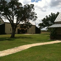 Becker Vineyards - Vineyard In Stonewall