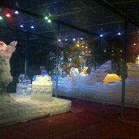 Snow World Bekasi Square