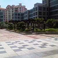 UE Square - Shopping Mall in Singapore