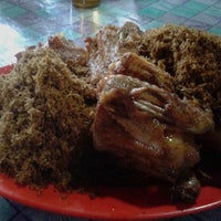 Ayam Goreng Warung Doyong