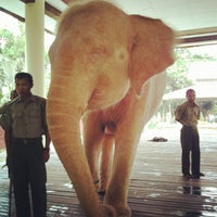 Photo taken at Park Royal Hotel Yangon by Christ C. on 2/25/2013