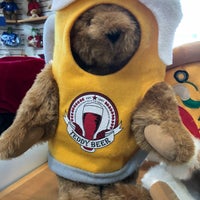 Vermont Teddy Bear Factory - Toy / Game Store