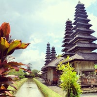 Photo taken at Pura Taman Ayun by Muhammad Nizar on 1/8/2014