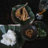 Ayam kampung Bawang Goreng