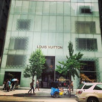 Louis Vuitton shop, Fifth Avenue and East 57th Street, Louis