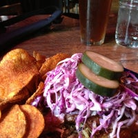 Carl's Tavern - Restaurant