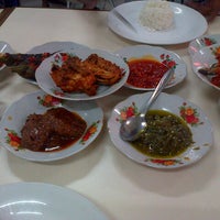 Rumah Makan Padang Family Sakato