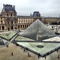 Photo taken at The Louvre by Ejay P. on 10/12/2012