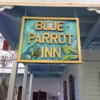 Blue Parrot Inn - Bed & Breakfast