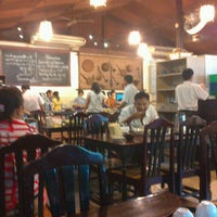 Photo taken at Feel Myanmar Food by Nay Yee W. on 11/5/2012