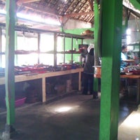 rumah makan bu sudar
