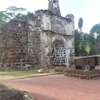 Photo taken at Porta De Santiago (A Famosa Fortress) by Bruno on 4/14/2013
