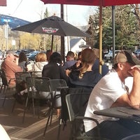 Carl's Tavern - Restaurant