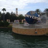 universal studios guest services