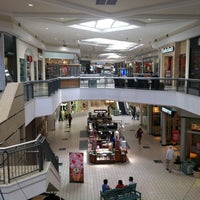 vans ingram park mall