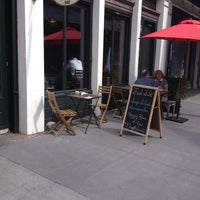 Photo taken at Fresh Salt by Rumman H. on 8/29/2013