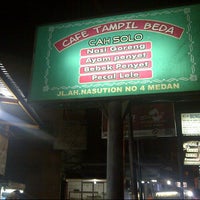 Cafe Tampil Beda
