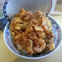 Photo taken at 天婦羅 天健 by Kouhei O. on 5/24/2015