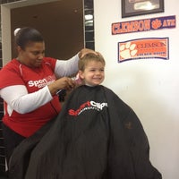 Sport clips columbia The Sport Clips Experience redefines men's haircuts. We know you don’t think about haircuts 24/7. That’s our job. That’s why we made Sport Clips, where we specialize in haircuts for men and boys.