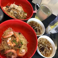 Restoran Dapur Sarawak Comfort Food Restaurant Photo Taken At Restoran Dapur Sarawak By Eryn S On 2 8 2018