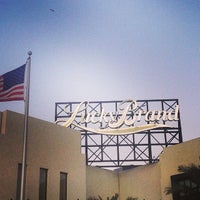 Lucky Brand Headquarters Arts District Los Angeles Ca Photo Taken At Lucky Brand Headquarters By Eliah M On 5 31 2017