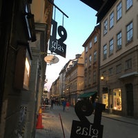19 glas bar & matsal wine bar in stockholm