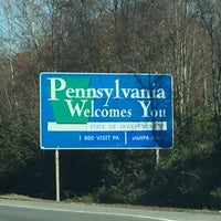 Delaware / Pennsylvania State Border - Border Crossing in Ogden