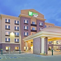 Holiday Inn Express & Suites Seaside-Convention Center - Hotel in Seaside