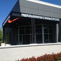 nike employee store