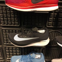 negozi scarpe nike via torino negozi scarpe nike via torino
