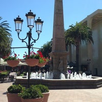 Fashion Island - Shopping Mall in Newport Beach