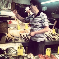 Photo taken at Hong Kong Supermarket 香港超級市場 by Tony C. on 6/26/2012