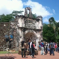 Photo taken at Porta De Santiago (A Famosa Fortress) by Cyful N. on 11/26/2011