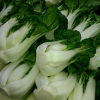 Photo taken at Hong Kong Supermarket 香港超級市場 by Von A. on 2/23/2012